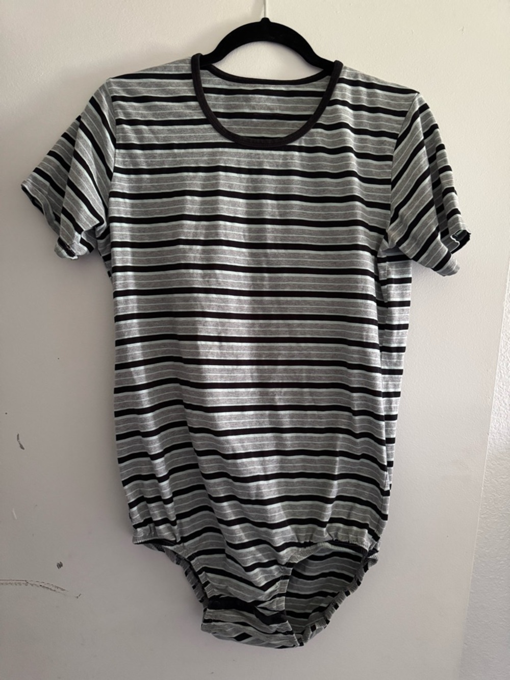 2 Striped Gray & Black Short-Sleeve Men’s T-Shirt Snap button Crotch